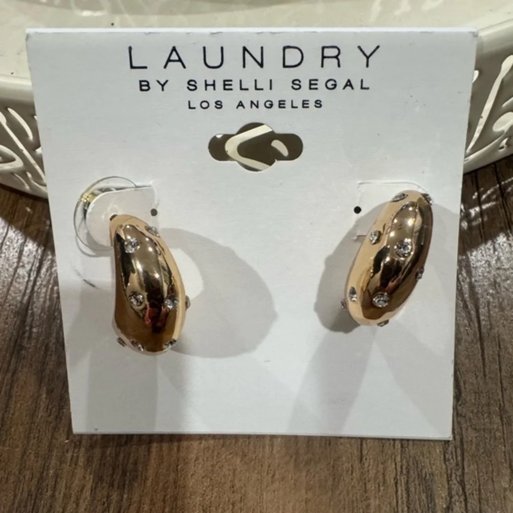 Laundry By Shelli Segal Huggie Earrings
